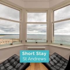 Luxury Penthouse on The Scores - Best View in St Andrews