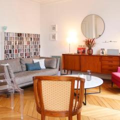 Walk-through apartment - near Sacré-Cœur