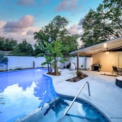 5Br 2 5Baths with a Private Pool and Cinema Dallas