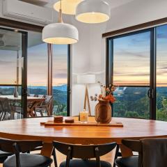 The Ridge at Maleny 3 Bedroom Deluxe Residence - Panoramic Valley Views