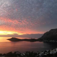 Zach climbing spot,sea view