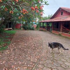 Casa de estadia, lazer e encontros