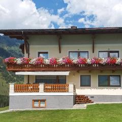 Amazing Apartment In Rauris With Kitchen