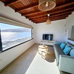 Casa Playa Quemada junto al mar