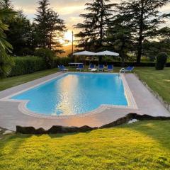 Villa Carla Piemonte private pool