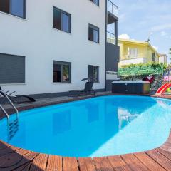 Amazing Apartment In Kastel Kambelovac