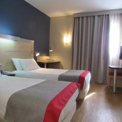 Holiday Inn Express Sant Cugat, an IHG Hotel
