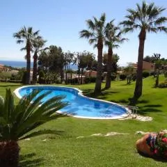 Villa Service - Illes Filipines