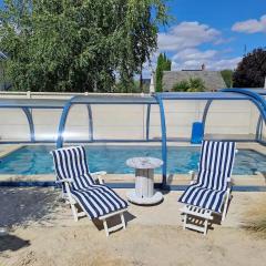 Chambre bleue avec accès plage