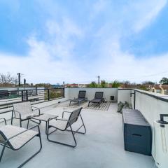 Upscale San Antonio Condo with Rooftop Patio
