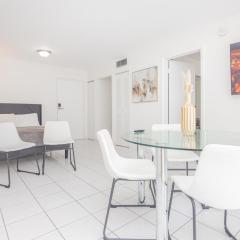 1-BDRM Apartment - Heart of Wynwood and Midtown - close Downtown