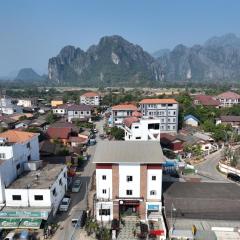 Vangvieng Rock Backpacker Rooftop Hostel