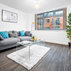 New Luxe Apartment - Secure Parking - Birmingham City Centre - Netflix - Wifi - 54M