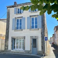 La Maison Saint Pierre, Aulnay