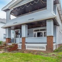 Beautifully Remodeled Duplex Apt in West Blvd