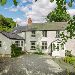 4 Bed in Corwen 88868