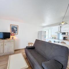 Charmant F2 avec Terrasse, Proche Thermes et Centre-Ville - Animaux Bienvenus, Wifi Inclus - FR-1-451-205