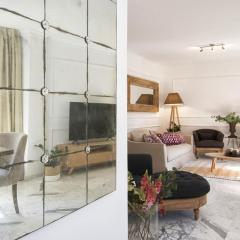 Glow and Elegant Apartment in Granada Center Free Parking