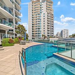3 bedroom luxurious and spacious apartment one street away from beach