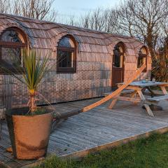The Pilchard - Lydcott Glamping Cornwall, sea view