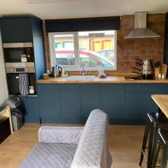 2BR-Sleeps3-Parking-NearBeach