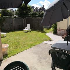 60m2 à 300m de la plage - 4 pers - linge compris - Wifi gratuit