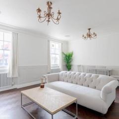 Elegant 3 Bed Flat in Marylebone, London