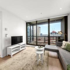Cozy 1 Bedroom Apartment in Docklands