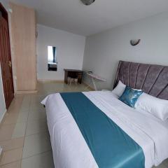 Roma Stays - Budget Studio in Busia (Opp Shell petrol Station)