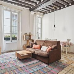 Appartement au coeur du Marais à Paris by Weekome