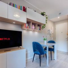 Luxury Apartment - FREE PRIVATE - PARKING Maestri Campionesi 16