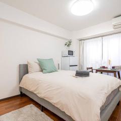 新宿中心地歌舞伎町紧邻伊势丹电器城免费Wi-Fi。