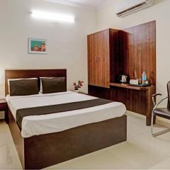 OYO Flagship 35467 Shiridi Residency Near Birla Mandir