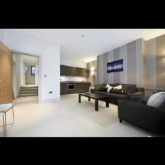 Mayfair Modern 2 Bed Home