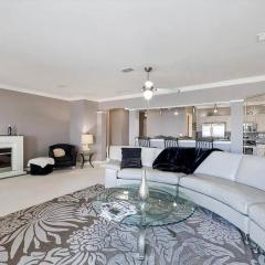 Harbor Central Penthouse