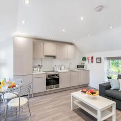 Livestay Stunning 2 bed apartments in Stratford