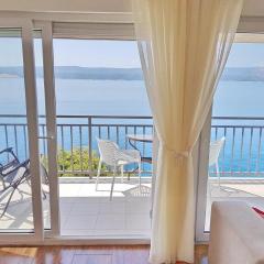 Holidayhome Lisa 1st row to beach