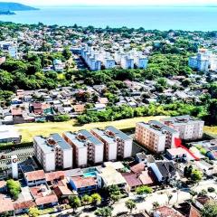 Apto inteiro próx. a Praia de Ipanema