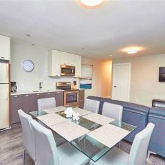 Clifton Hill Hideaway - Two Bedroom Condo