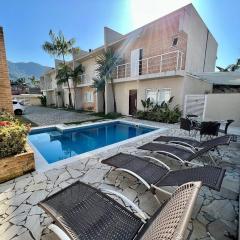 Condomínio a 100m da Praia