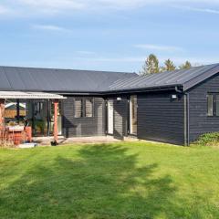 Newly Renovated With A Fantastisc View Of Water And Bog