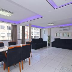 Moderno Apto 3 suites p/ 8 pessoas em Copacabana