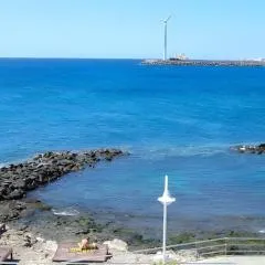 Sun and Sea House 3 Rooms & Wifi