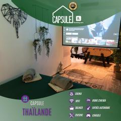 Capsule Thailande I Sauna I Balnéo I Console I jeux en bois I Cinéma I cour intérieure