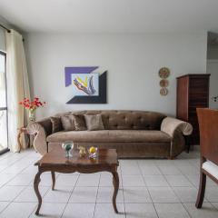 ISO86B - Sacada com Churrasq, 2 Dorm, Climatizado