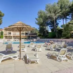 Appartement piscine tennis accès privé plage Joïa
