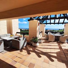 15 First line Penthouse with wonderful seaview near Duquesa Golf Manilva Andalucia