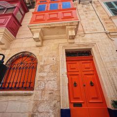 150 years old Maltese Townhouse: Dar Emanuela