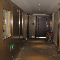 Yiwu Guomao Hotel