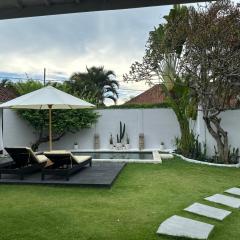 Villa Curves Bali